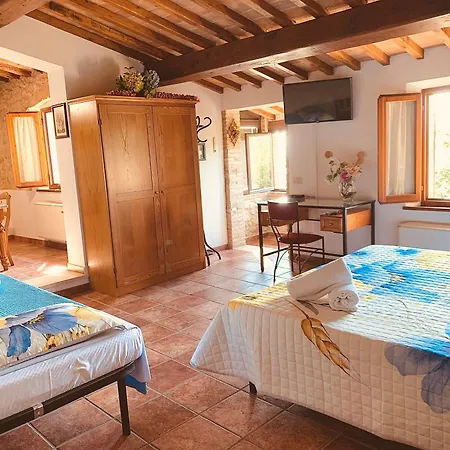 Casa Vacanze Etrusco San Gimignano Exterior photo
