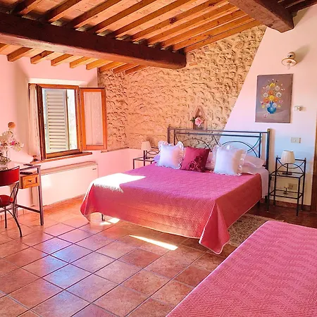 Casa Vacanze Etrusco San Gimignano Exterior photo
